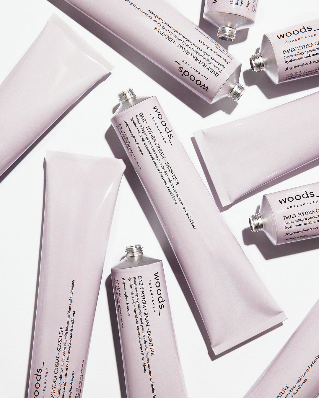 Woods Copenhagen Daily Hydra Cream Sensitive – med hyaluronsyre og beroligende aktiver